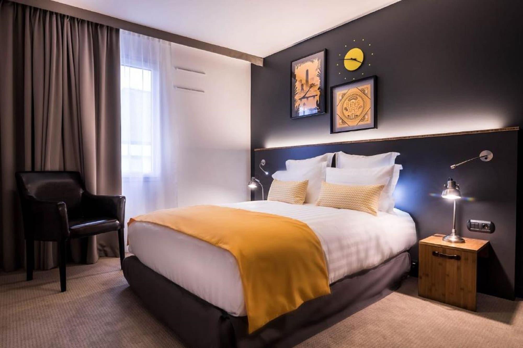 Best Western Plus Suitcase Paris La Defense Боа-Коломб Екстериор снимка