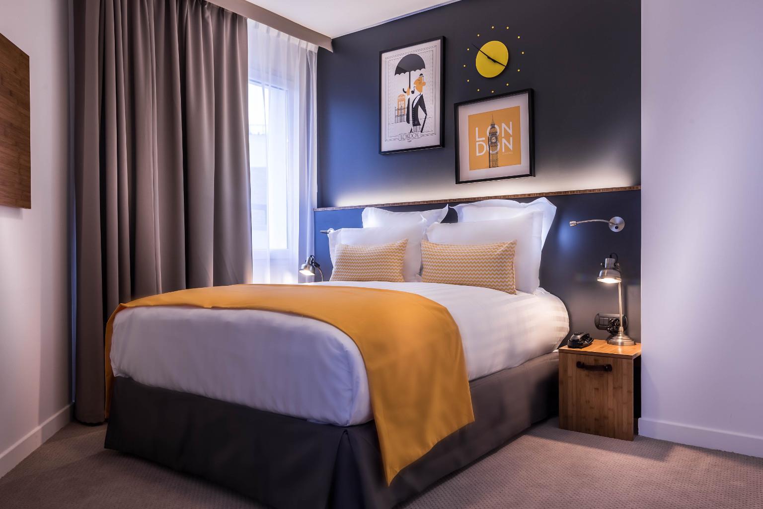 Best Western Plus Suitcase Paris La Defense Боа-Коломб Екстериор снимка